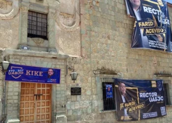 Foto: redes sociales // La violencia llegó hasta la guerra por las bardas, o muros de los recintos universitarios.
