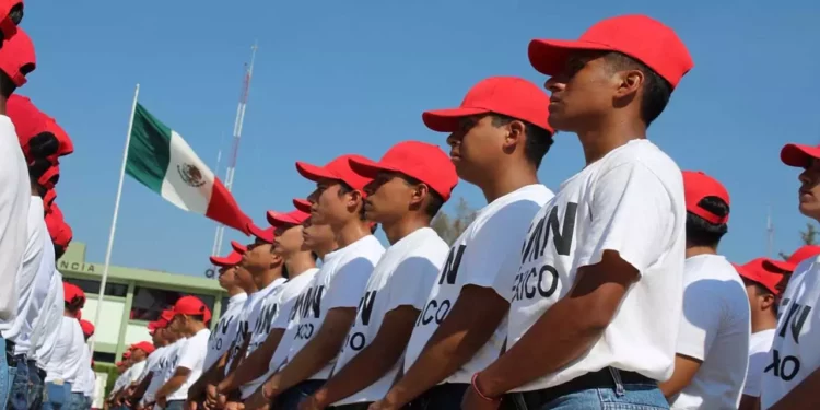 Foto: Defensa // Los cadetes del Servicio Militar Nacional que ayer rindieron protesta.