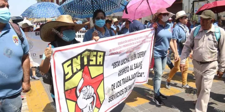 Foto: Adrián Gaytán // Marchan hoy organizaciones civiles, sociales y sindicatos por el Día del Trabajo.