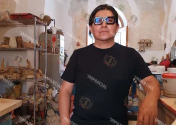 Fotos: Lisbeth Mejía Reyes // Diego Mendoza ha pasado más de 25 años entre la docencia y el aprendizaje constante.