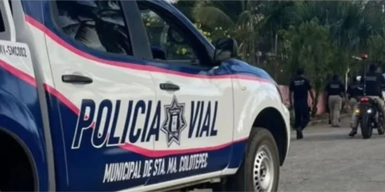 El colmo: Detienen a policías viales de Colotepec por presunto robo en Puerto Escondido