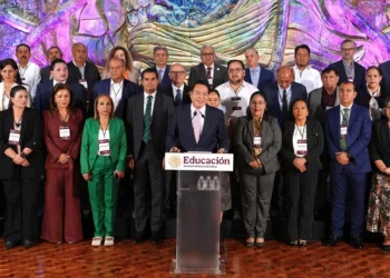 Foto: SEP // Que “por unanimidad” determinaron mantener sin cambio el calendario escolar.