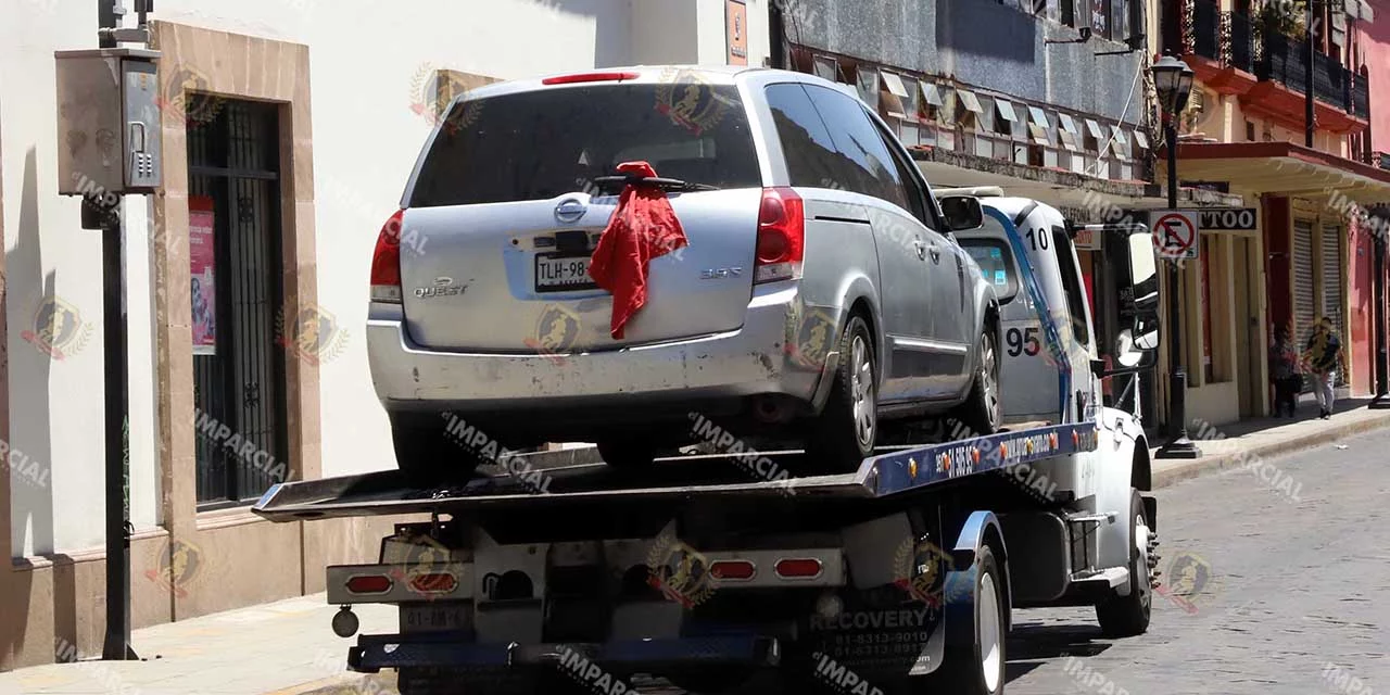 Foto: Archivo El Imparcial // Que pretenden frenar el abuso con el arrastre de autos por parte de empresas de grúas.