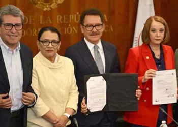 Foto: Cámara de Diputados // Reciben en San Lázaro iniciativa enviada por Claudia Sheinbaum.