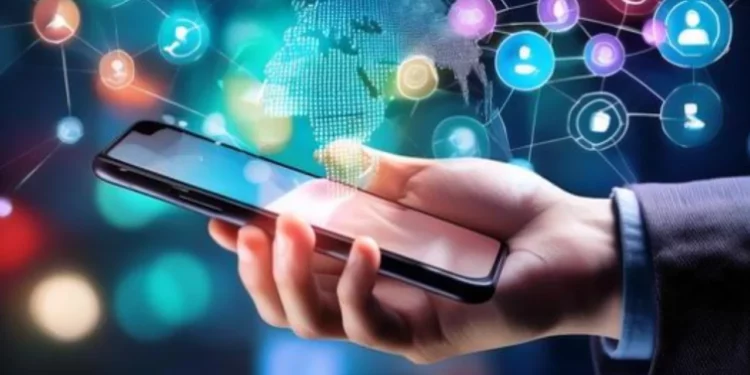 ¿Tu jefe te obliga a compartir contenido en redes sociales? Esto dice la Ley Federal del Trabajo sobre tu privacidad