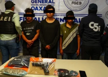 ¡Encerrado, golpeado y extorsionado! Secuestro en plena calle sacude a San Pedro Ixtlahuaca