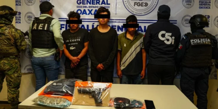 ¡Encerrado, golpeado y extorsionado! Secuestro en plena calle sacude a San Pedro Ixtlahuaca