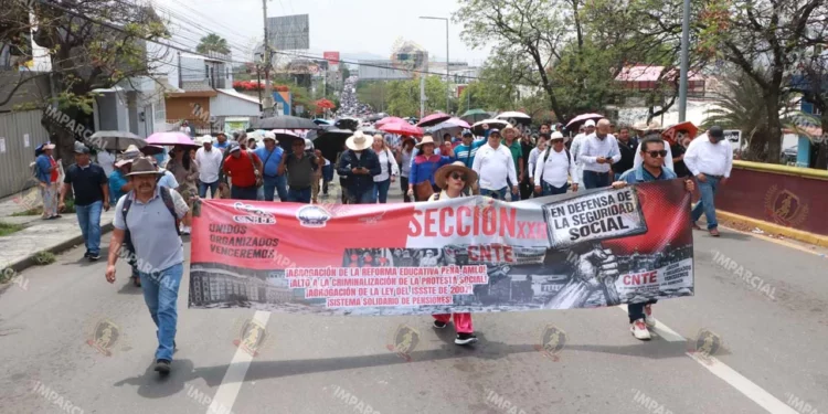 Foto: Adrián Gaytán // Se continuará con las mesas de negociación de manera tripartita.