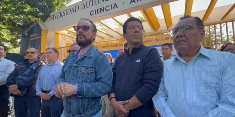Paralizan actividades en Ciudad Universitaria; impugnarán triunfo de Farid como rector