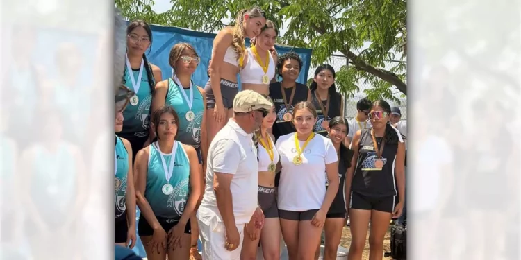 Atletas del Club Cheetahs de Puerto Escondido se adjudican 4 medallas en la Etapa Nacional de Atletismo de Preparatorias Federales por Cooperación.