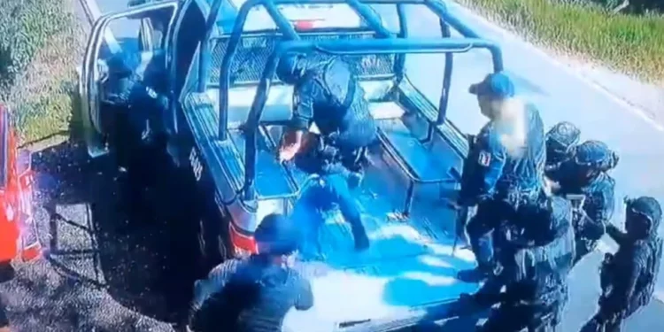 VIDEO | Levantan con lujo de violencia a líder triqui pese a protección internacional de la CIDH