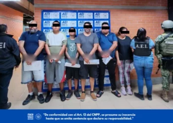 Caen seis personas tras ataque armado en tianguis de Huajuapan; un menor resultó herido