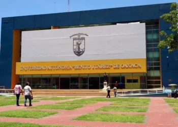 Foto: internet - ilustrativa // Votarán mañana más de 31 mil universitarios.