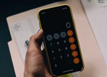 Cómo ahorrar dinero mes a mes sin poner en riesgo tus ahorros