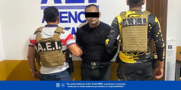 El imputado M.G.M. fue interceptado por la AEI sobre la carretera federal 135 en posesión de diversas dosis de la droga sintética.