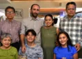 Fotos: Rubén Morales // Romel Matus celebrando sus 16 años junto a sus orgullosos padres, Lili Montero y Romel Matus.