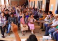 Foto: @jesusromero // A pesar de la suspensión del juez, ayer se realiza una consulta Rancho Viejo, Sola de Vega, en torno a la presa Mujer Solteca.