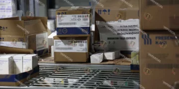 Foto: Archivo El Imparcial // Anaqueles semivacíos en la farmacia del Hospital Civil, el común denominador.