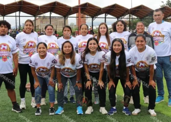Foto: Leobaro García // Equipos oaxaqueños en la etapa estatal del Mundialito.