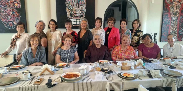 Fotos: cortesía // Durante la mañana compartieron alegres charlas, recuerdos y momentos de convivencia.