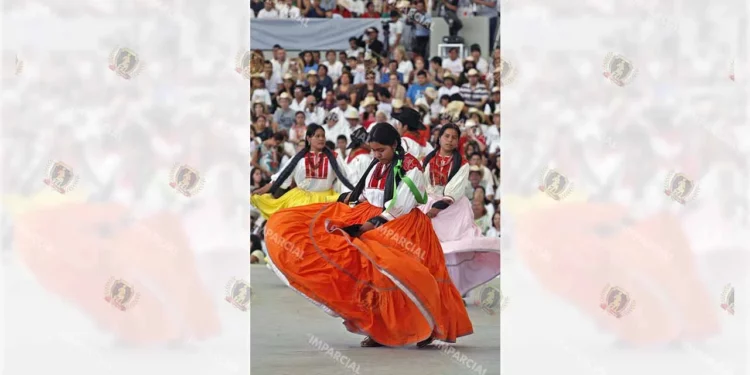 Foto: Archivo El Imparcial // El Jarabe Chenteño es una de las danzas más representativas del municipio.