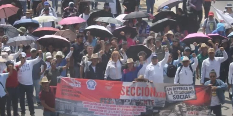 CNTE descarta retirarse y endurece su postura: “esta lucha no termina hasta que termina”