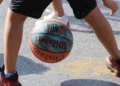 Es importante fomentar la actividad física entre los infantes.