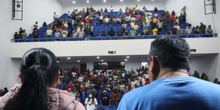 Foto: Cencos 22 // A consulta de las bases el receso a la “jornada de lucha”.