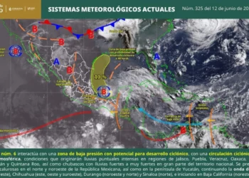 Onda tropical y baja presión generan alerta por tormentas en Oaxaca