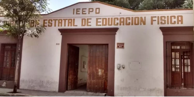 Iniciará Gobierno de Oaxaca rehabilitación integral de la Dirección de educación física