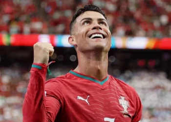 ¡SIUUUUUUU! Cristiano Ronaldo rompe la sequía y es el único en anotar en 6 mundiales consecutivos