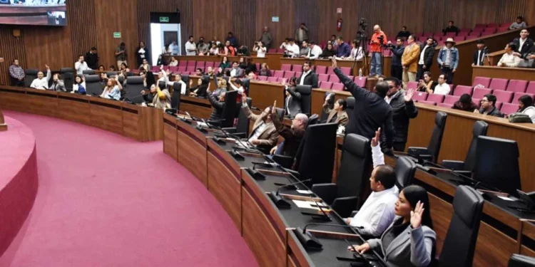 Foto: Congreso de Oaxaca // Diputados, prestos a aprobar las modificaciones impulsadas por el Congreso de la Unión.