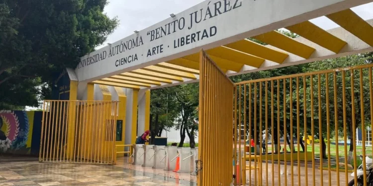 Reanudan actividades en CU luego de tres semanas cerrada