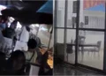 En redes sociales se viralizó un video donde no permiten el acceso a la sala de espera a familiares; esperaron afuera pese al aguacero.