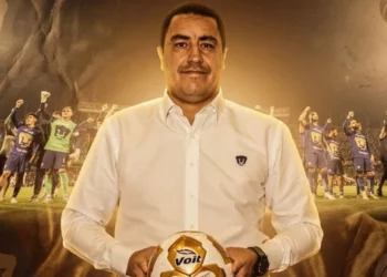 Terremoto en CU: Efraín Juárez deja de ser director técnico de Pumas rumbo al Apertura 2026