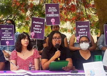 Foto: Educa // Familiares de Areli Saraí exigen investigar su muerte como feminicidio. En tanto, el líder sindical actúa con frivolidad.