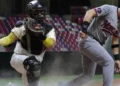 Acereros de Monclova pegan primero y congelan a los Guerreros de Oaxaca en el Estadio YU’VA