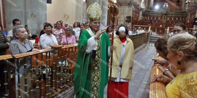 Foto: Adrián Gaytán // Homilía dominical del arzobispo Pedro Vázquez Colmenares.