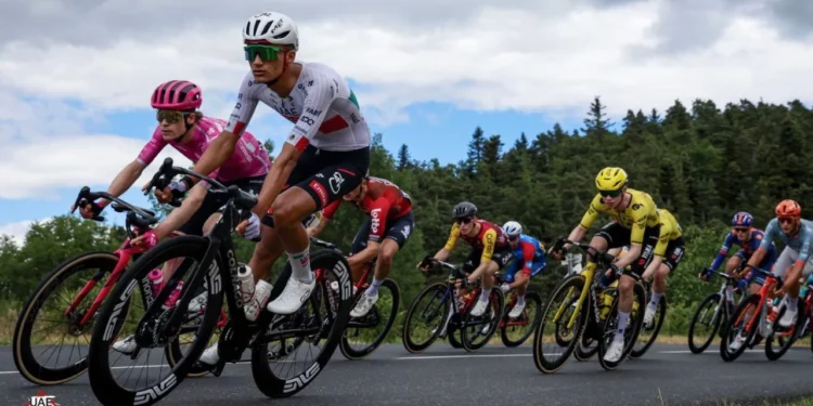 Debut de Isaac del Toro en el Tour de Francia 2026: ¿Cuándo y dónde ver en vivo?