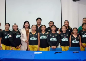 Jóvenes talentos de los estados de Veracruz, Puebla y Oaxaca, llevarán la esperanza de las y los niños basquetbolistas de este país, a Costa Rica.