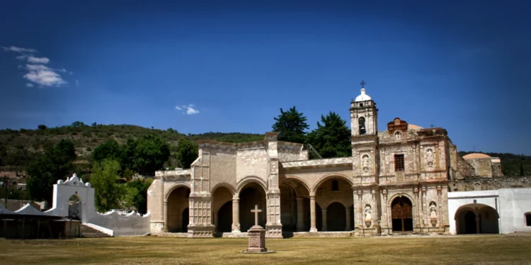 La evangelización no sólo fue la enseñanza de la fe, con ella vino la salud y la educación de los pueblos