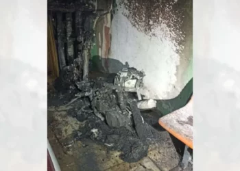 La motoneta Itálika quedó reducida a chatarra.