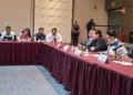 Foto: Cencos 22 // La mesa de negociación en Segob de la cual la CNTE se retiró ante la exigencia de que sea presidida por Claudia Sheinbaum.