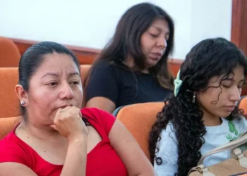 La participación de Karen Alejandra Estudillo Diego fue reconocida por la comunidad de la Preparatoria 3 de la UABJO.