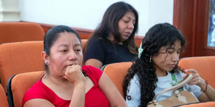 La participación de Karen Alejandra Estudillo Diego fue reconocida por la comunidad de la Preparatoria 3 de la UABJO.