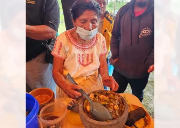 Las y los participantes compartieron una amplia variedad de platillos elaborados a base de ingredientes locales.