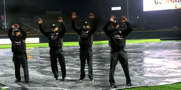Tláloc interrumpe el juego en el Estadio YU’VA: Suspenden por lluvia el Guerreros vs El Águila