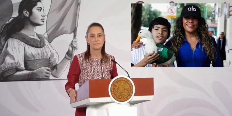 El pato Merlín en Palacio Nacional; se convierte en fenómeno social del Mundial 2026