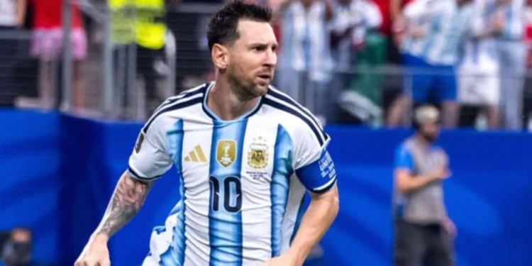 VIDEO | ¡MESSI LEGENDARIO! El astro argentino rompe el récord de goles y mete a su selección a dieciseisavos