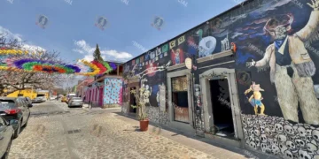 Foto: Archivo El Imparcial // Murales que rompen con “la cromática” oficial, en la mira.